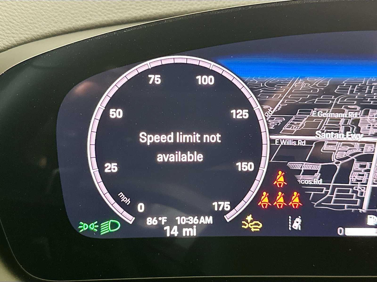 2025 Porsche Cayenne photo 15