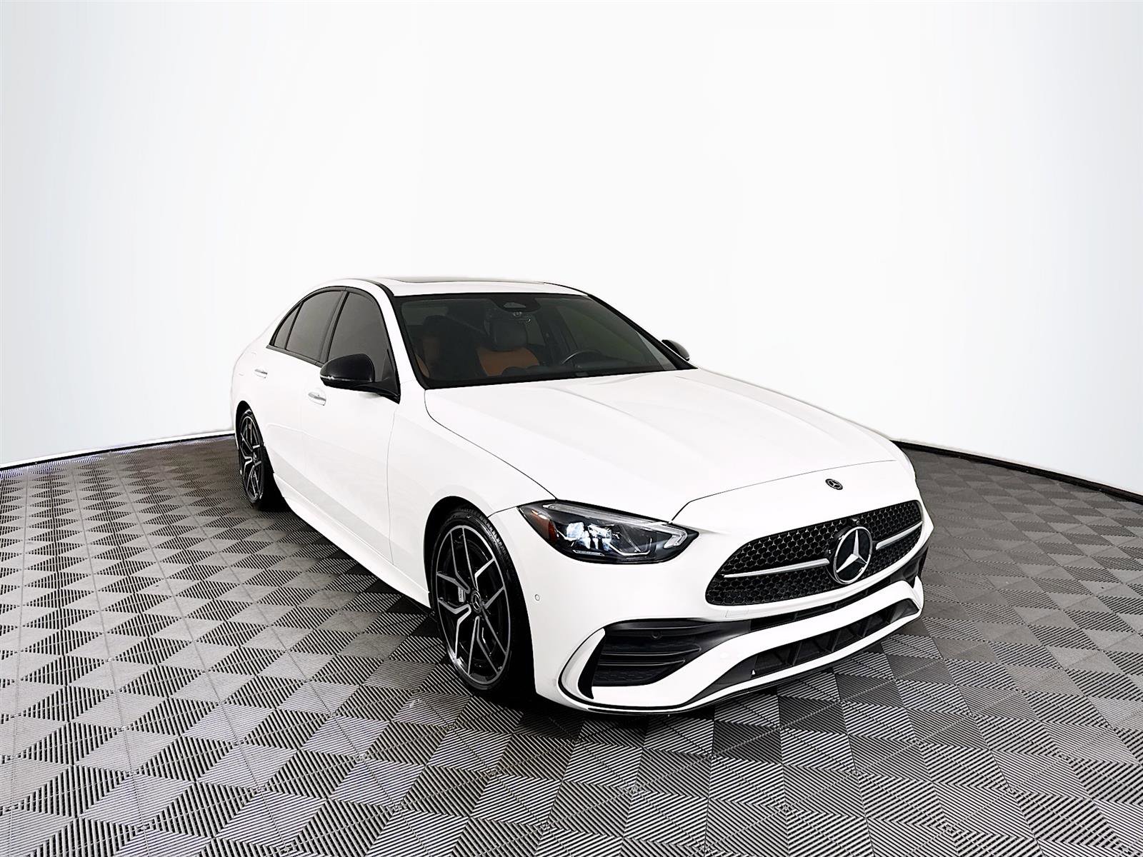 2022 Mercedes Benz C 300 Sedan photo 3