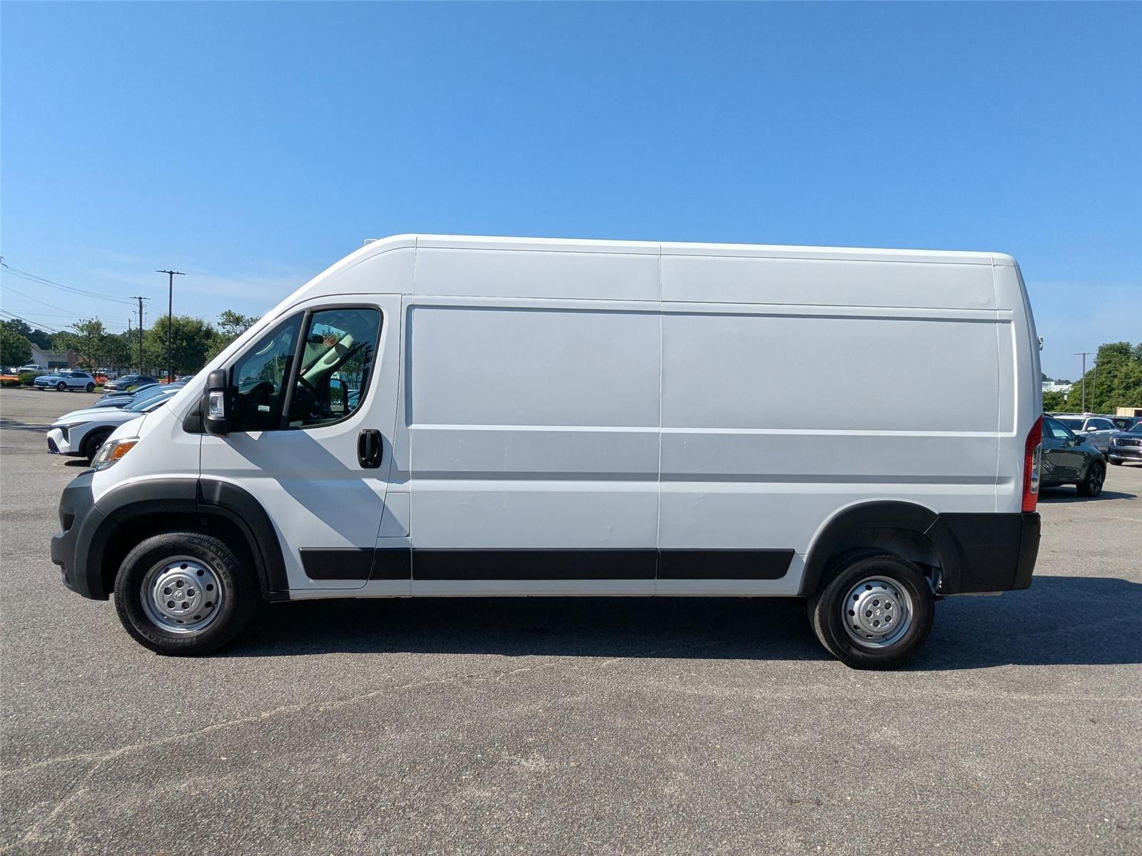 2023 Ram 2500 photo 10