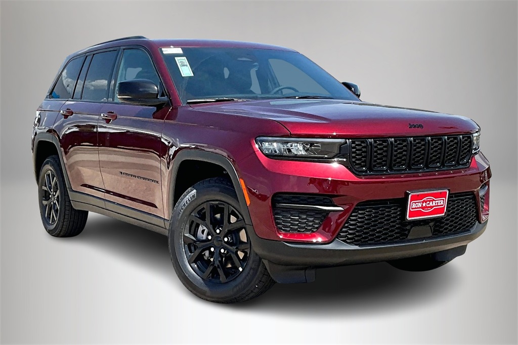2025 Jeep Grand Cherokee Altitude's photo