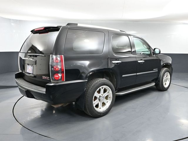 2012 Gmc Yukon Denali photo 3
