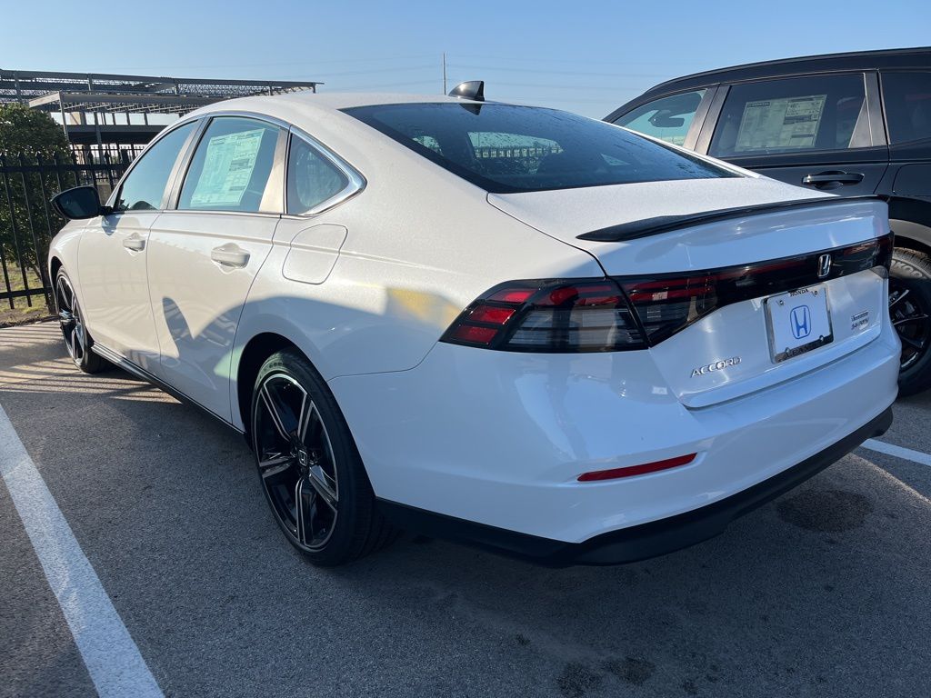 2025 Honda Accord Hybrid Sport photo 4