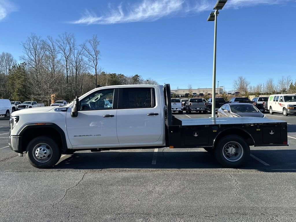 2025 Gmc Sierra 3500 HD Pro photo 4
