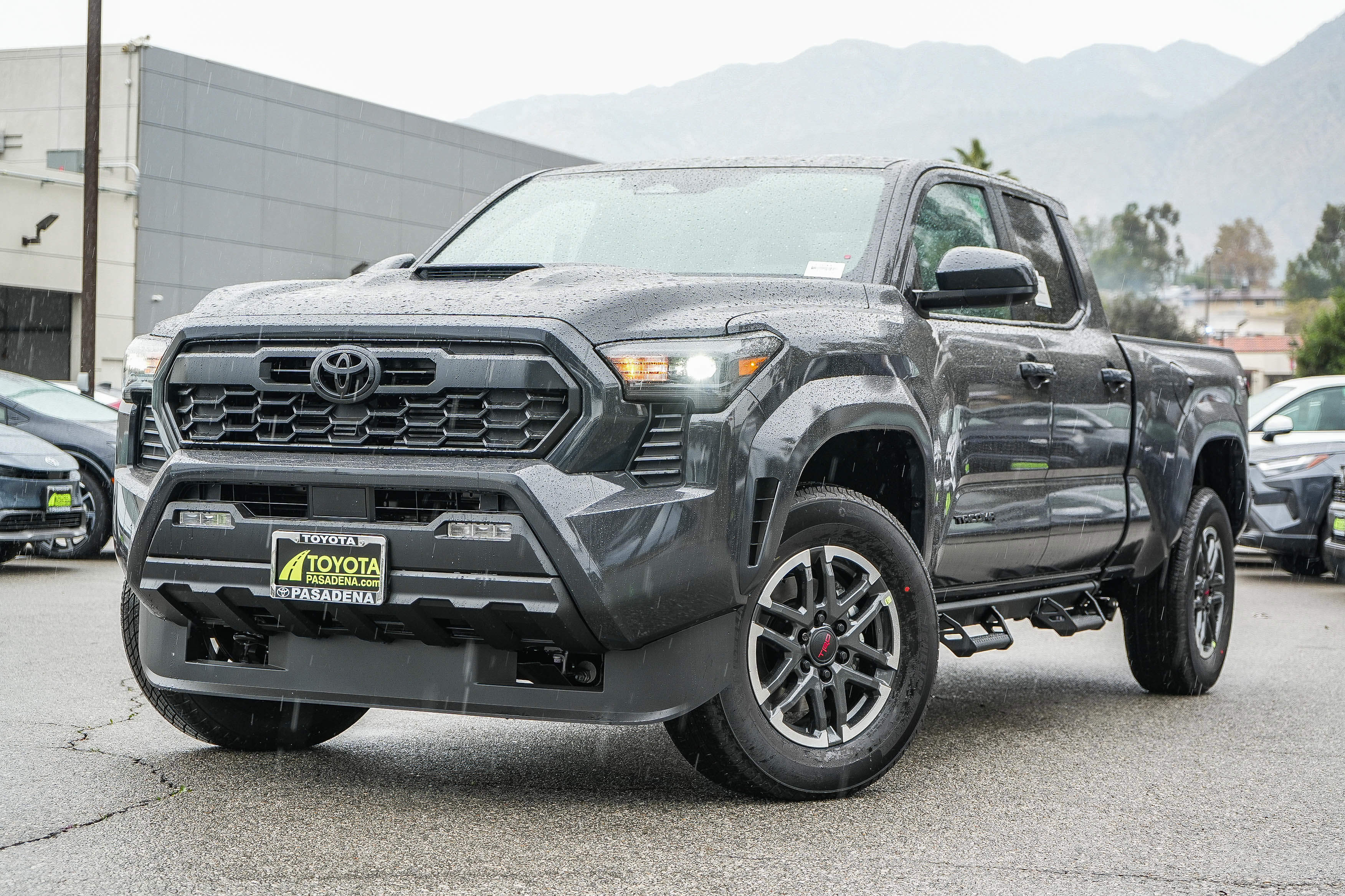 2026 Toyota Tacoma TRD Sport's photo