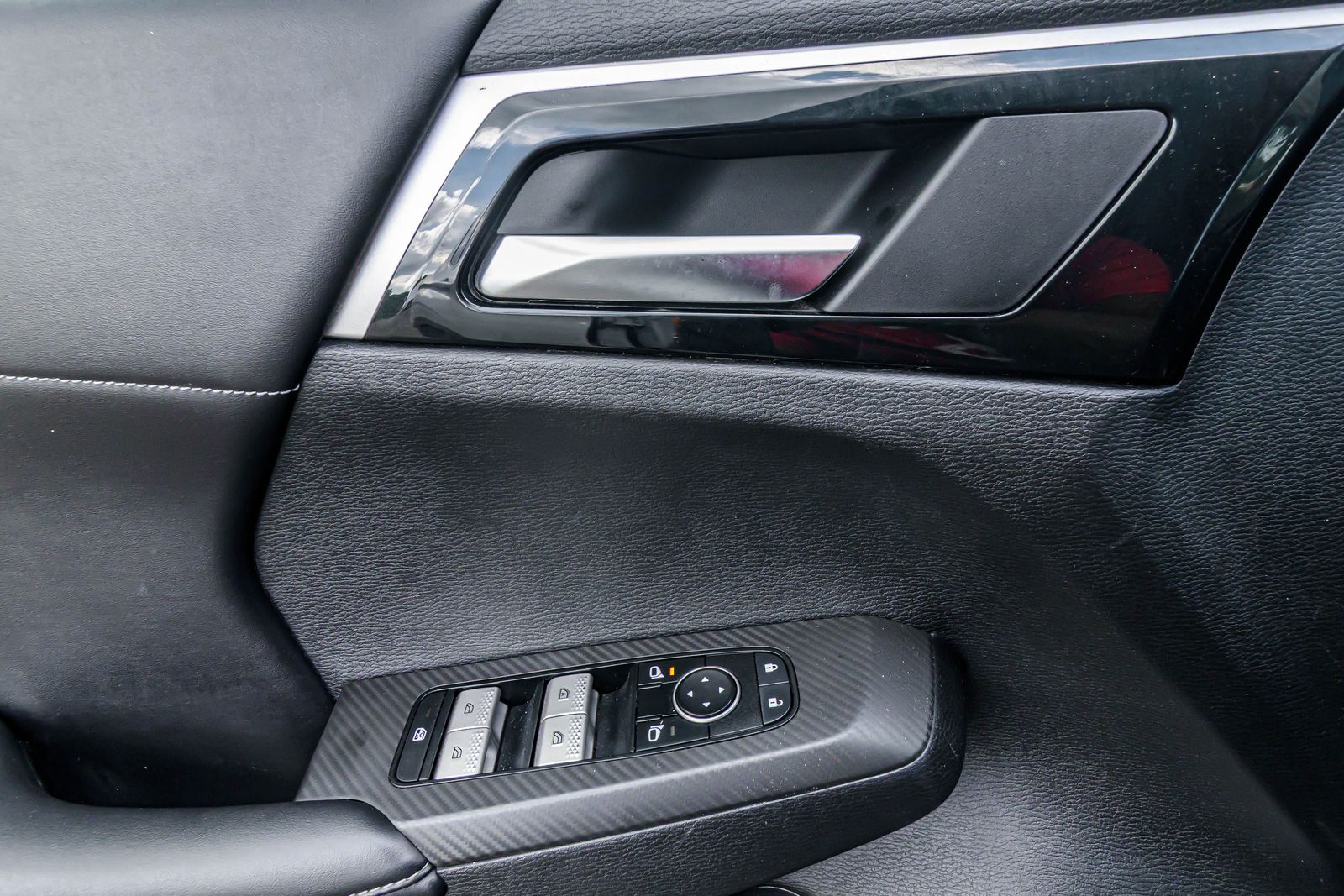2022 Mitsubishi Outlander ES photo 21