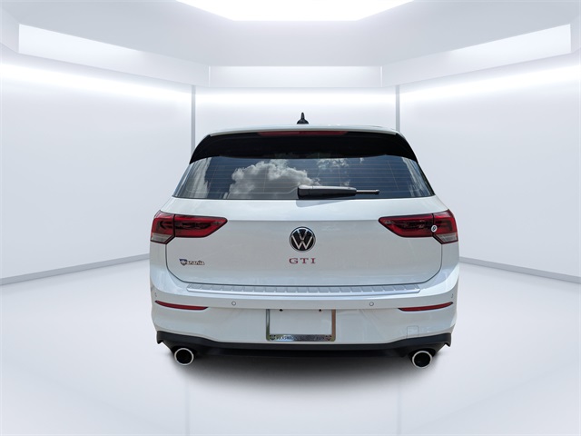 2025 Volkswagen Golf GTI SE photo 4