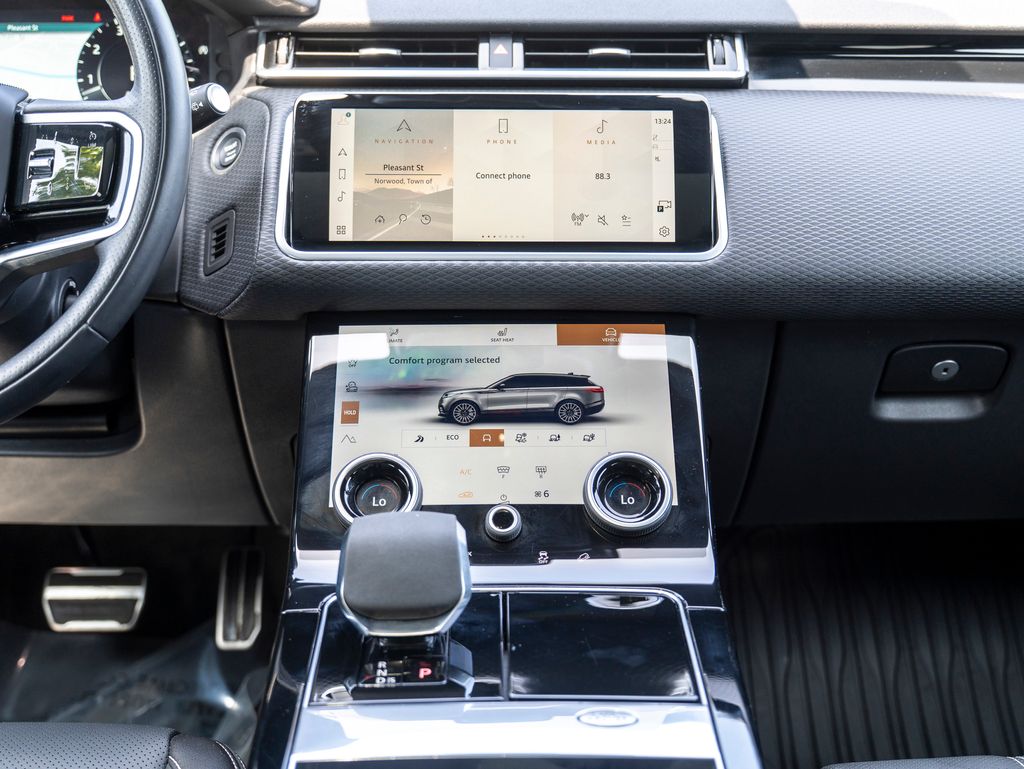 2023 Land Rover Range Rover Velar R-Dynamic S photo 20