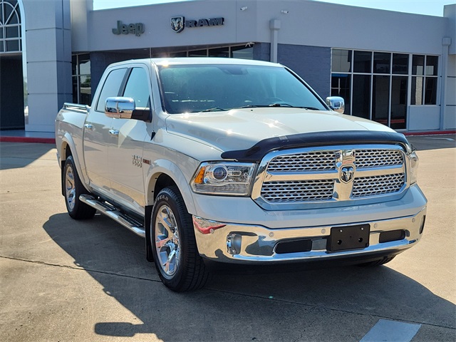 2017 RAM Ram 1500 Pickup Laramie