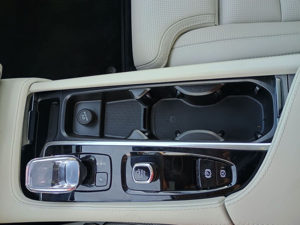 2024 Volvo XC90 Recharge Ultimate photo 15