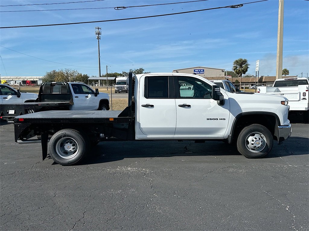 2024 Chevrolet Silverado 3500HD photo 3