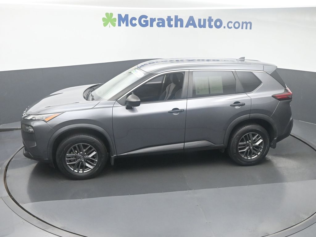 2021 Nissan Rogue S photo 14