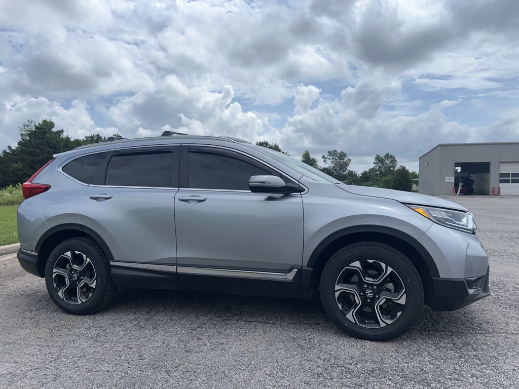 2019 Honda CR-V Touring photo 5