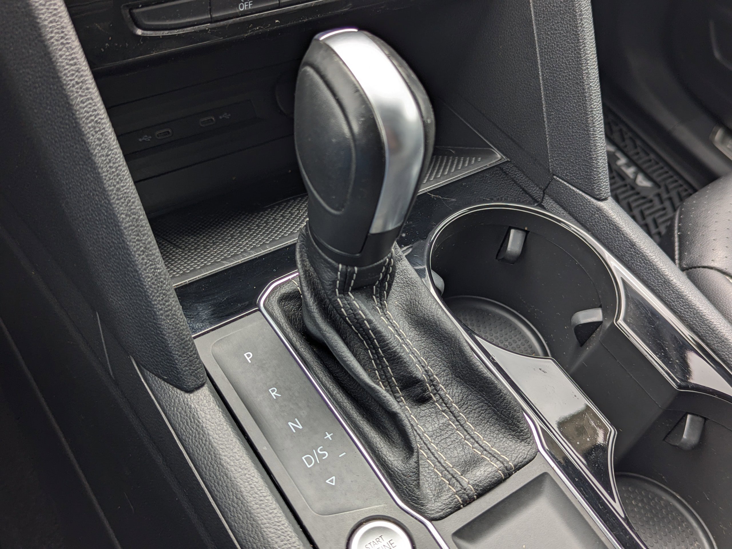 2022 Volkswagen Atlas V6 SE Technology photo 24