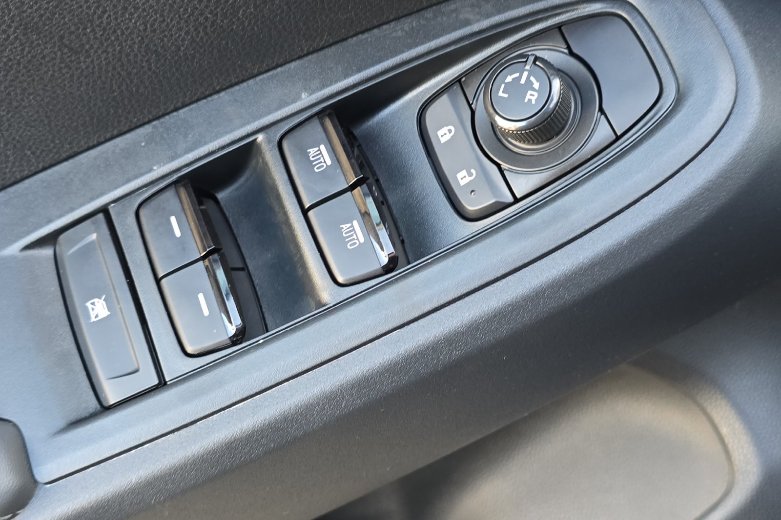 2024 Subaru Crosstrek Premium photo 11