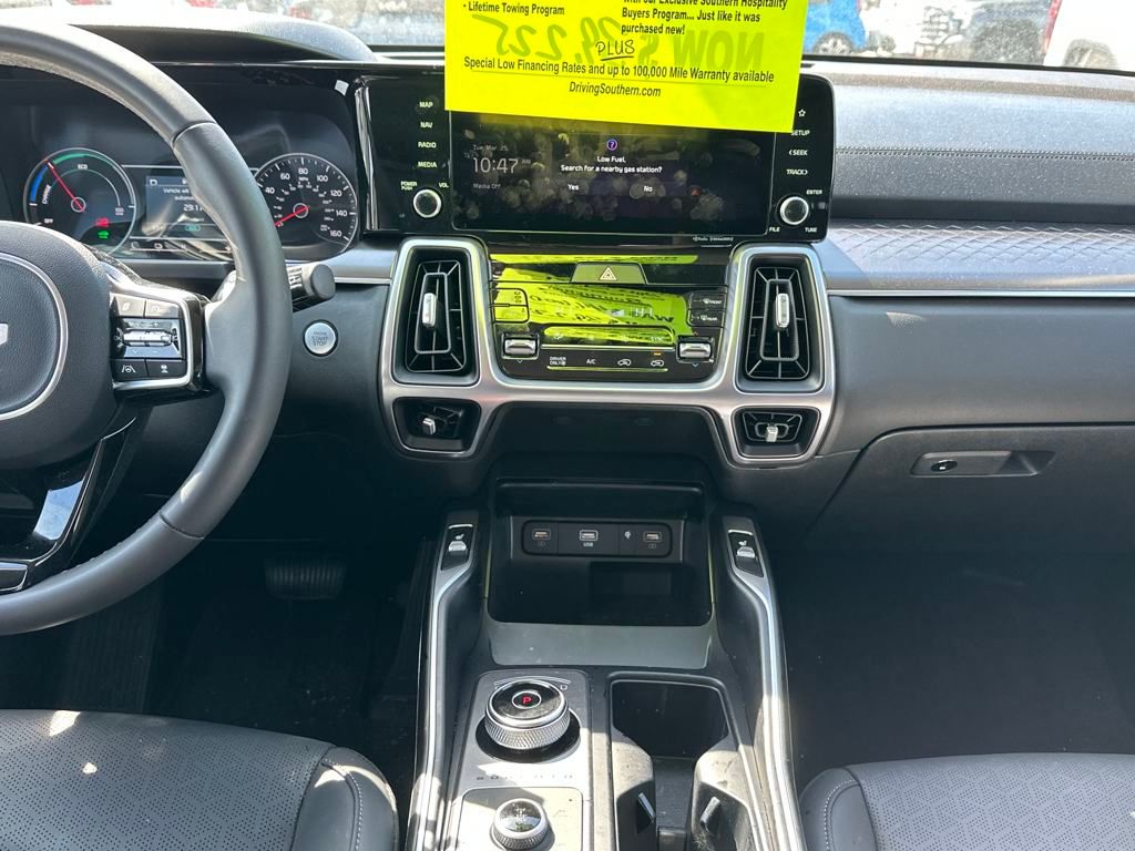 2023 Kia Sorento Hybrid EX photo 7