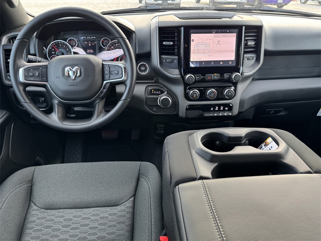 2025 Ram 1500 Tradesman photo 11