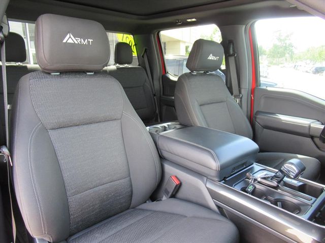 2021 Ford F-150 XLT photo 13