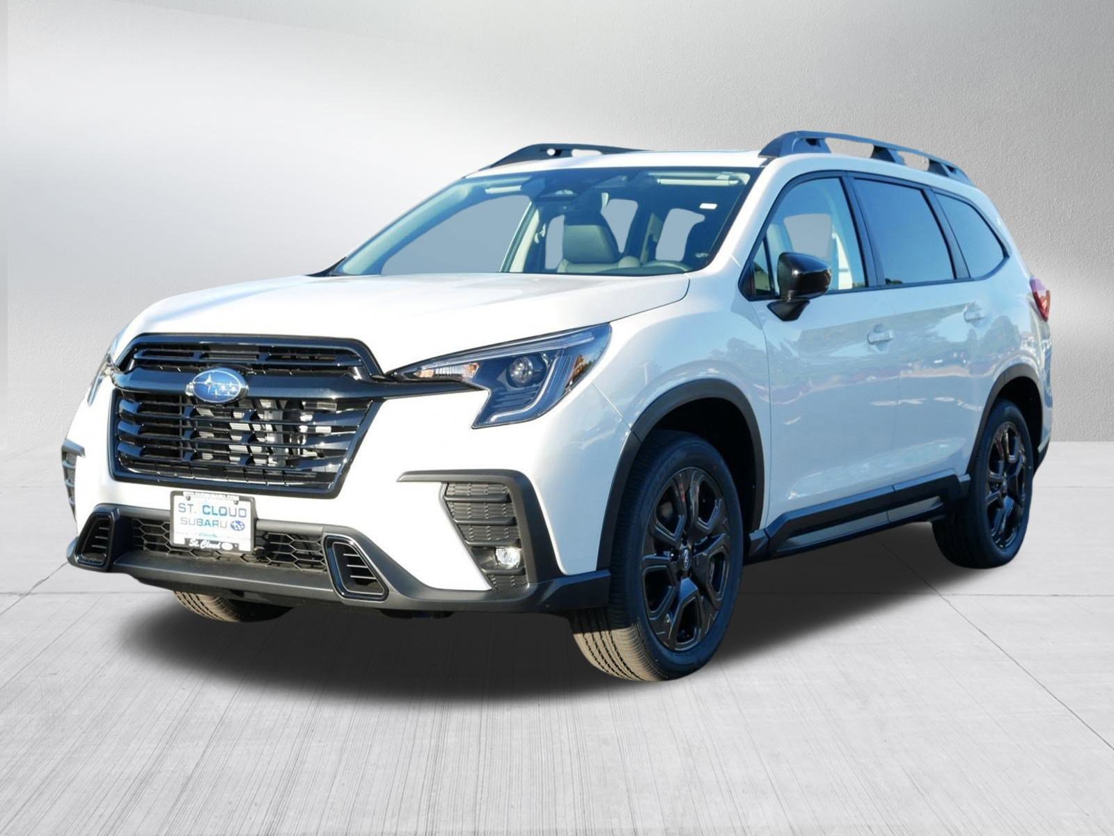 2025 Subaru Ascent Onyx Edition photo 2