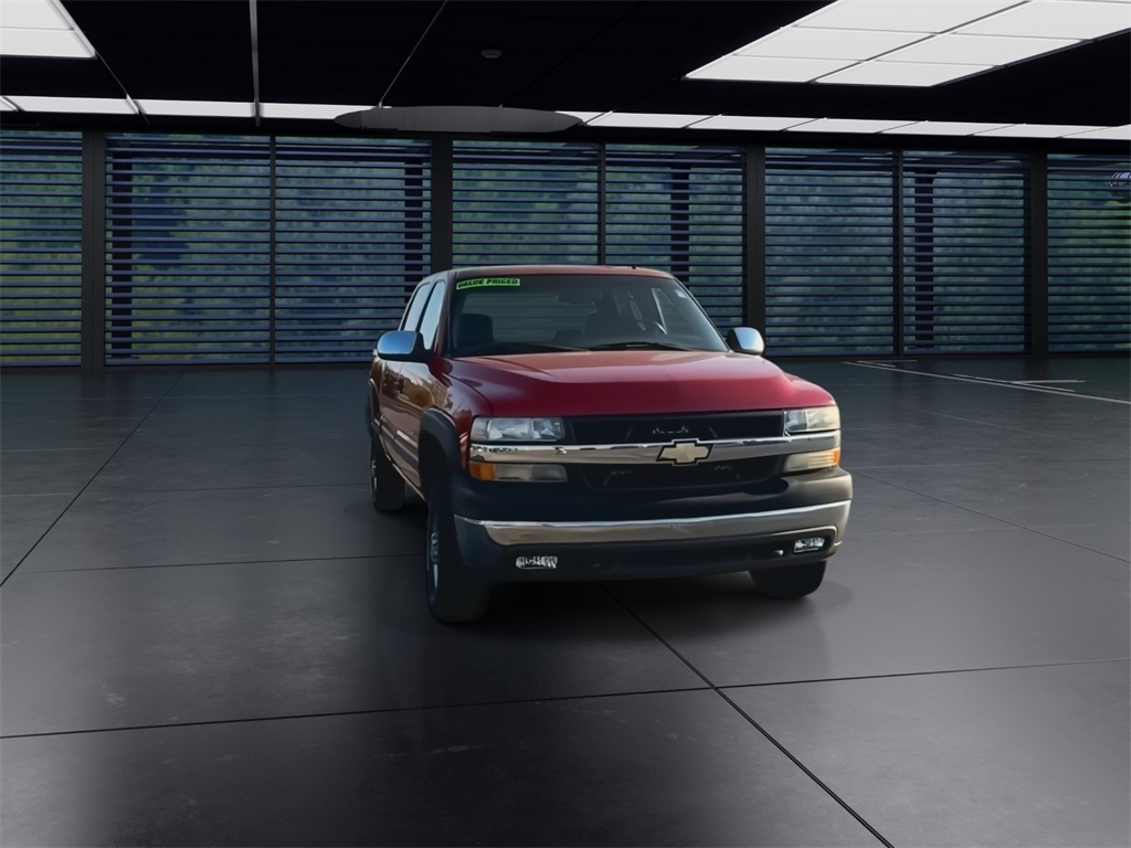 2001 Chevrolet Silverado 2500HD LT photo 3