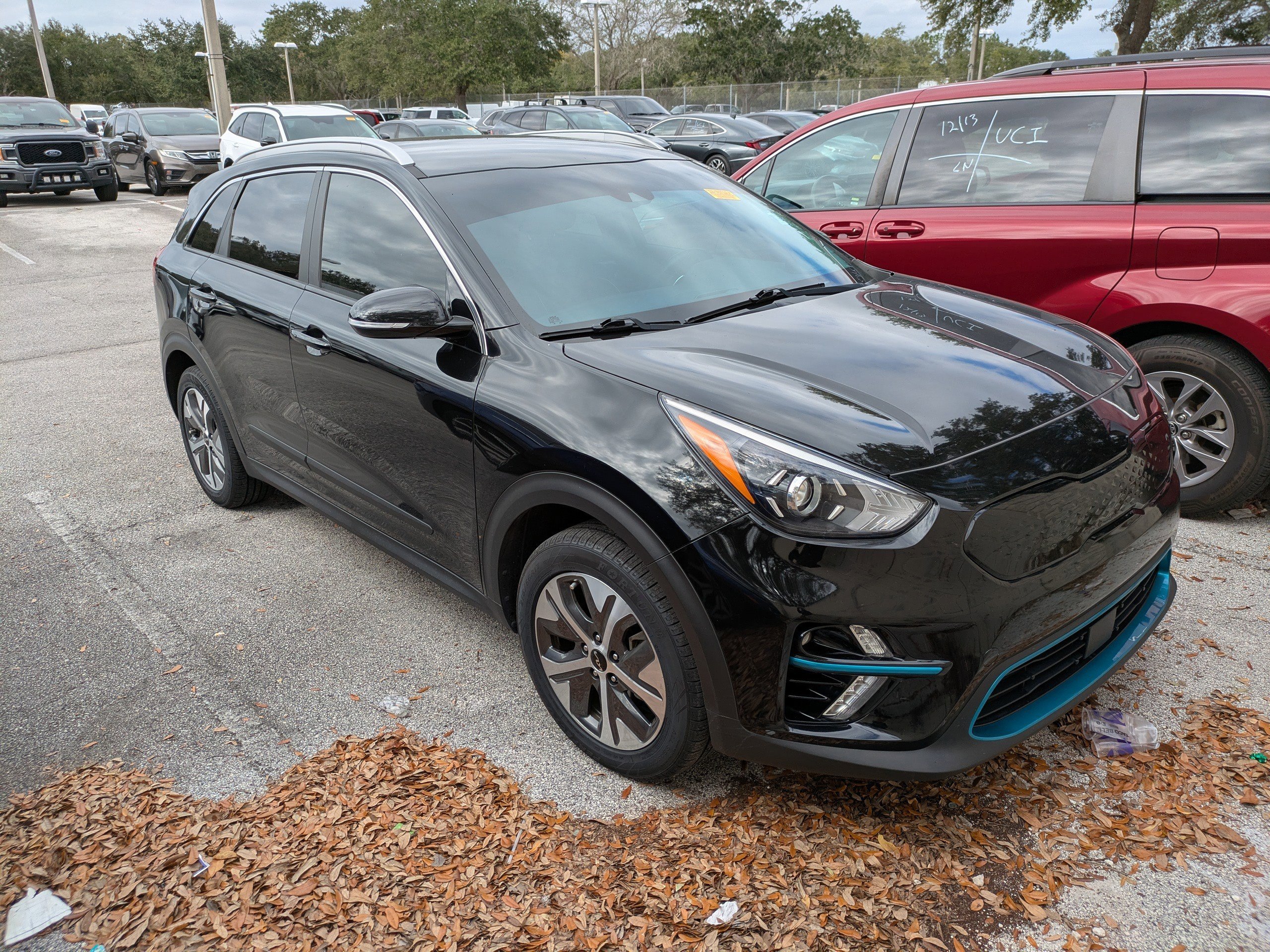 2022 Kia Niro EX's photo