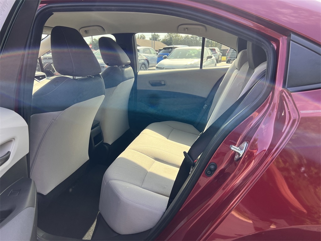 2022 Toyota Corolla LE photo 9