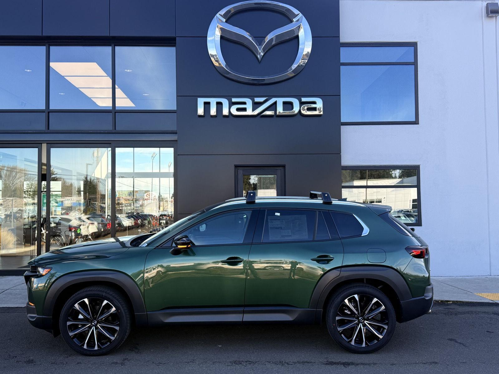 2026 Mazda CX-50 Premium's photo