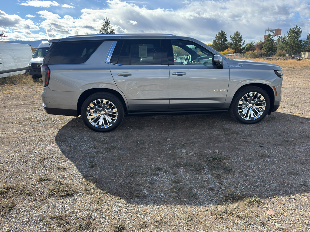 2025 Chevrolet Tahoe High Country photo 3