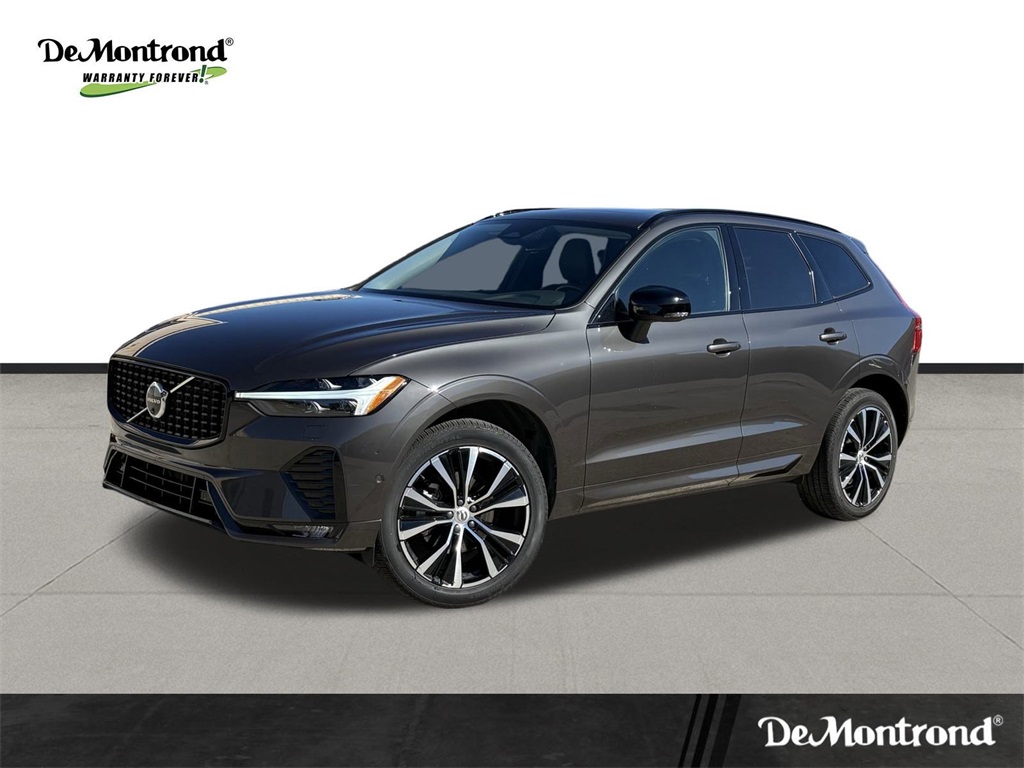 2025 Volvo XC60 Plus's photo