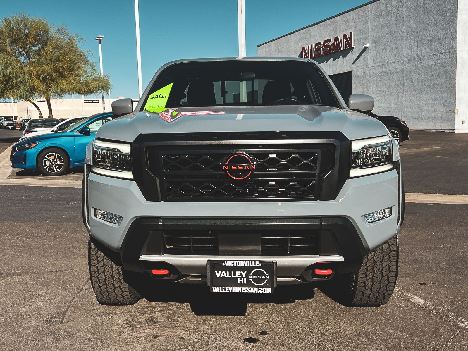 2023 Nissan Frontier PRO-4X photo 12