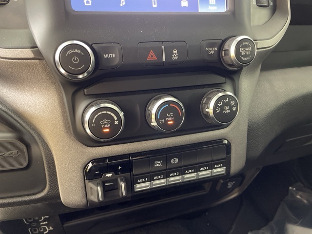 2024 Ram 3500 Tradesman photo 23