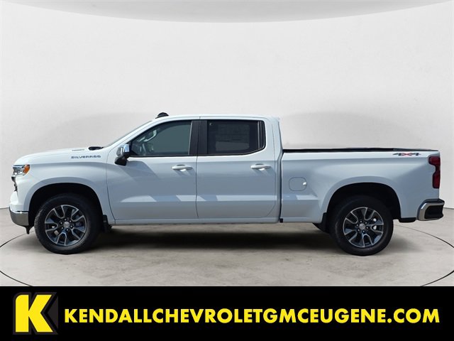 2025 Chevrolet Silverado 1500 LT photo 2