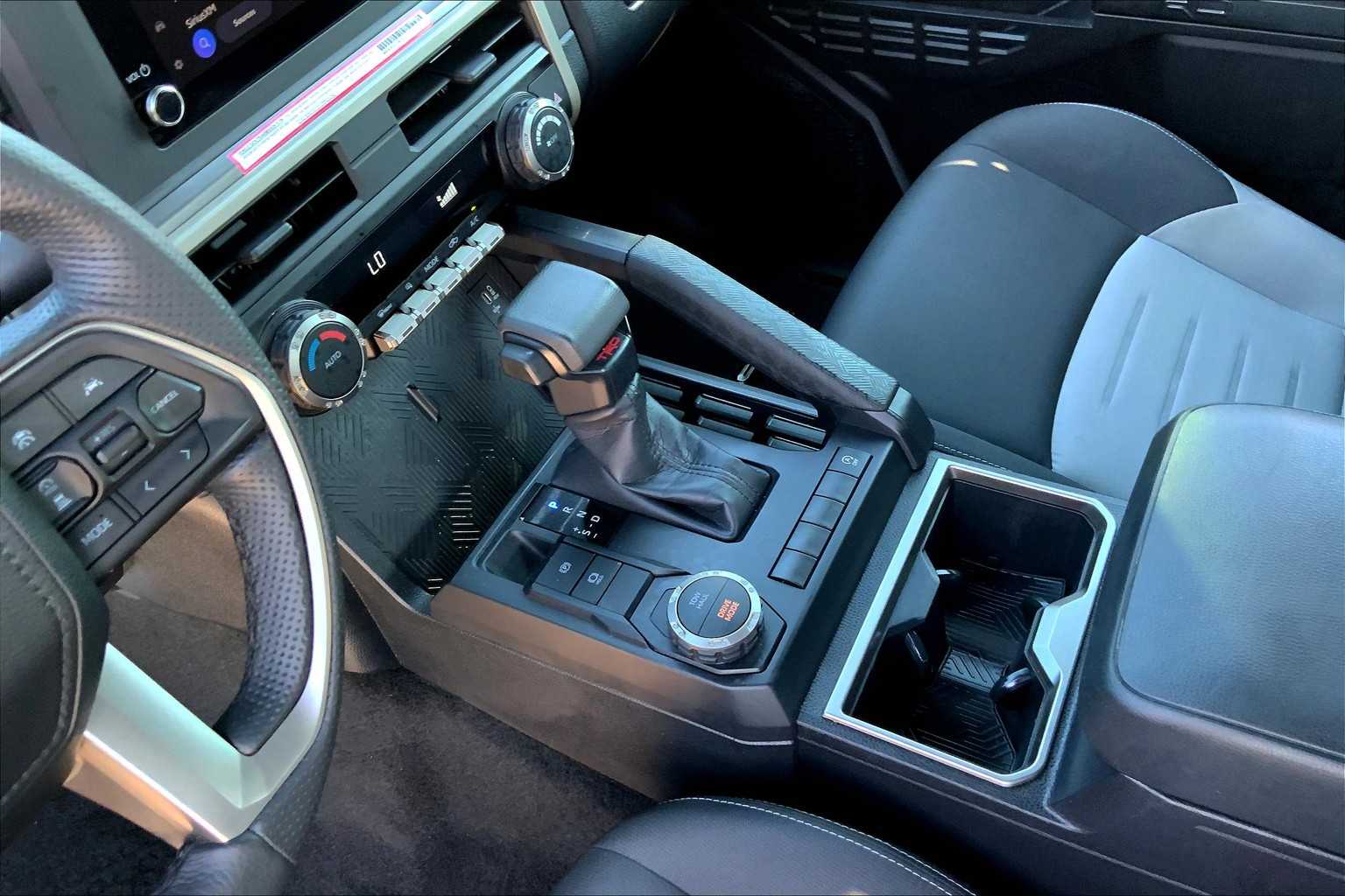 2024 Toyota Tacoma TRD Sport photo 15