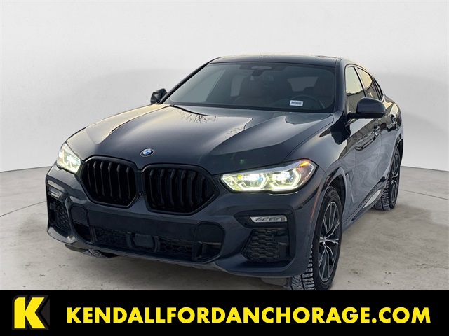 2021 BMW X6 40i's photo
