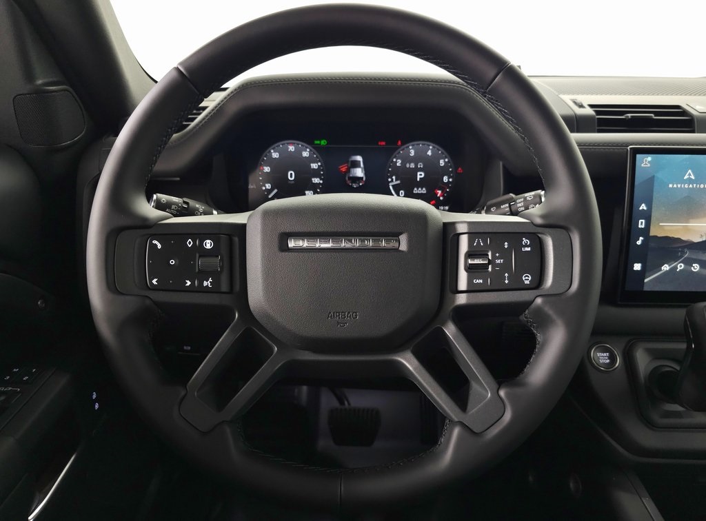 2025 Land Rover Defender 110 X-Dynamic SE photo 16