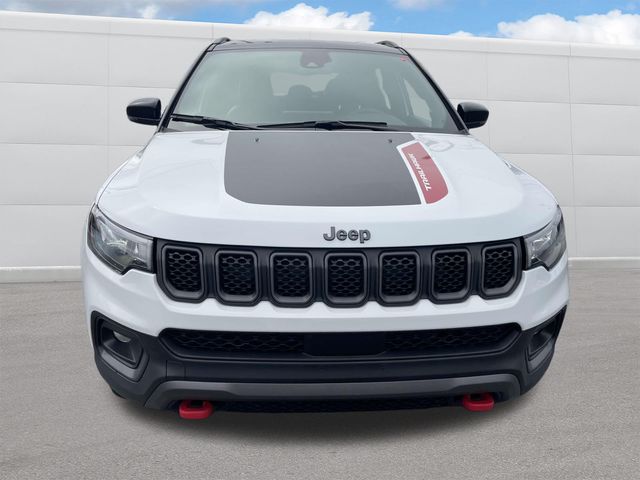 2024 Jeep Compass Trailhawk photo 11