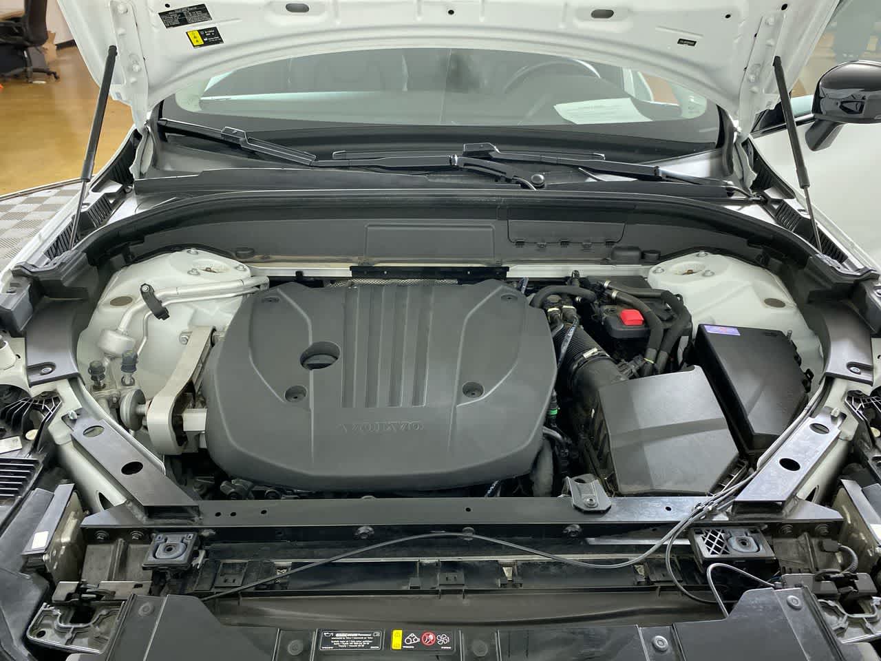 2024 Volvo XC60 Core photo 18