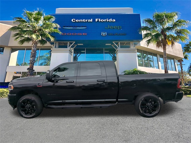 2024 Ram 3500 Laramie photo 7