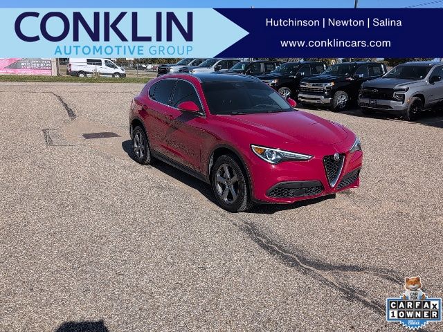 2021 Alfa Romeo Stelvio Base
