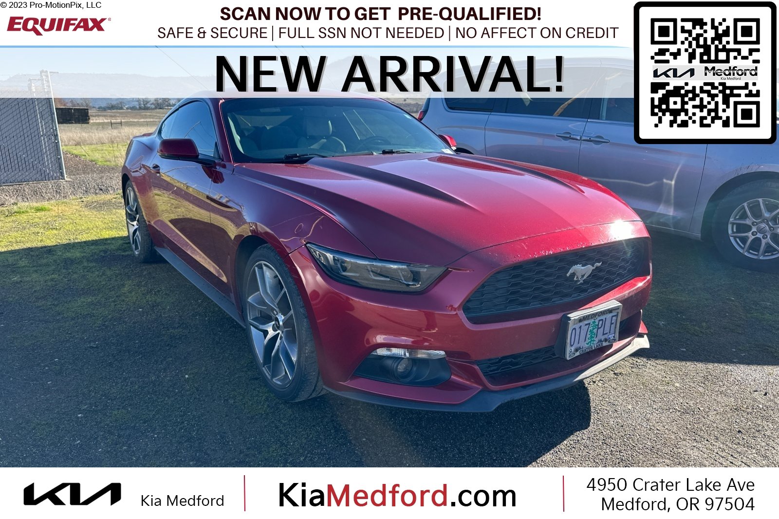 2016 Ford Mustang EcoBoost Premium's photo