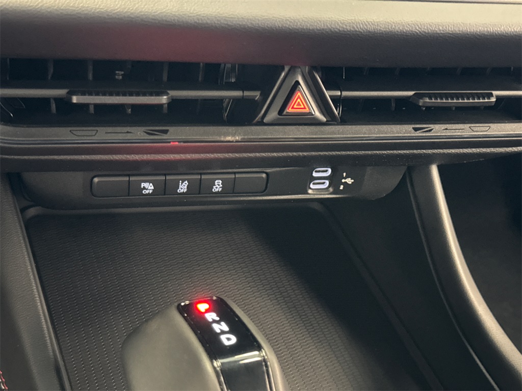 2025 Dodge Charger R/T photo 29