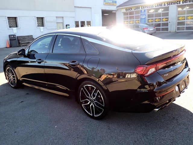 2021 Kia K5 GT photo 3