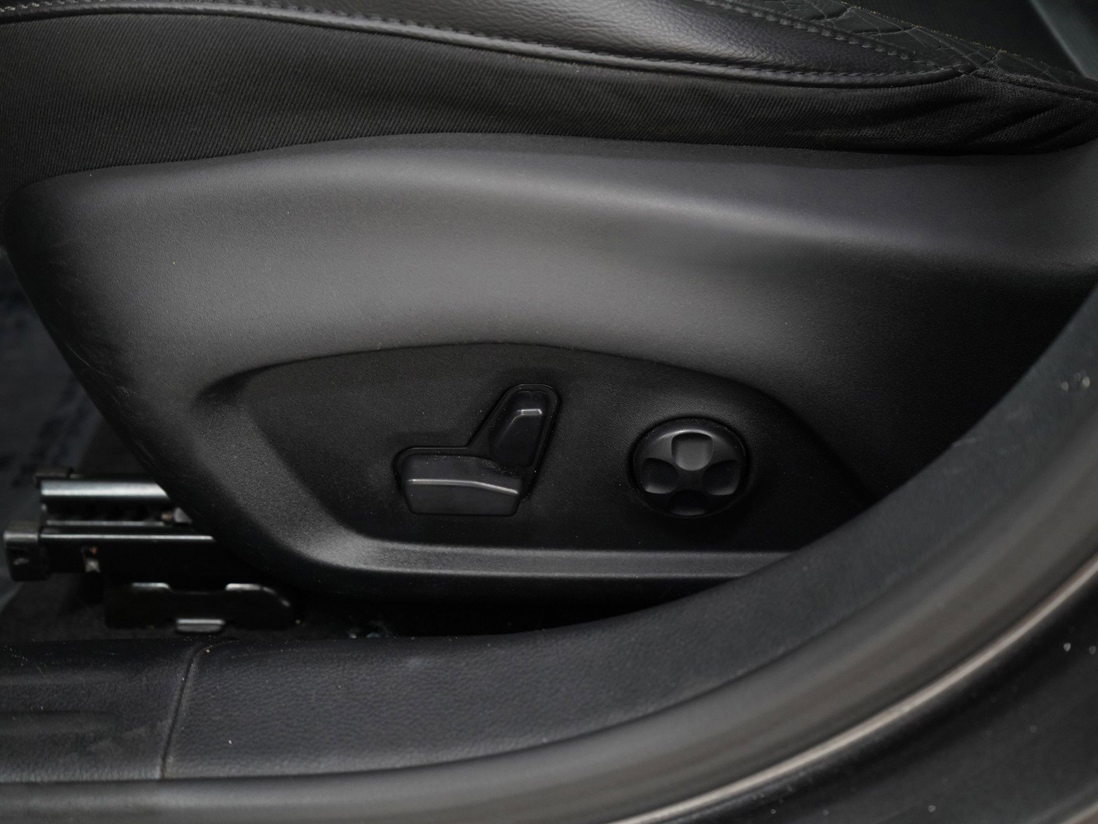 2018 Jeep Compass Limited photo 24