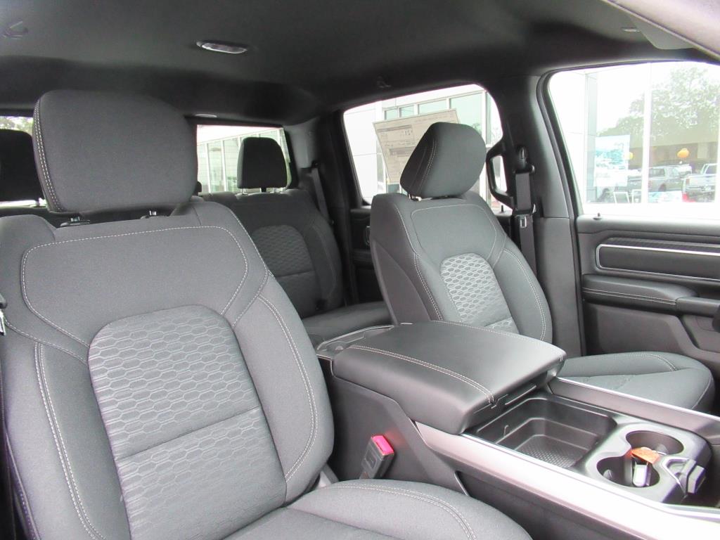 2025 Ram 1500 Big Horn Lone Star photo 8