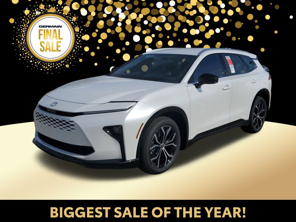 2025 Toyota Crown Signia XLE's photo