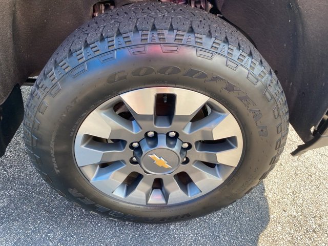 2024 Chevrolet Silverado 2500HD Custom photo 31