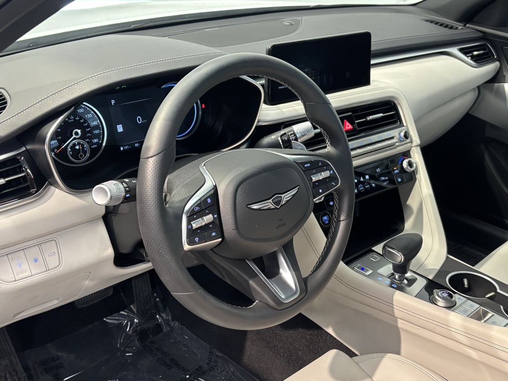 2025 Genesis G70 2.5T photo 15