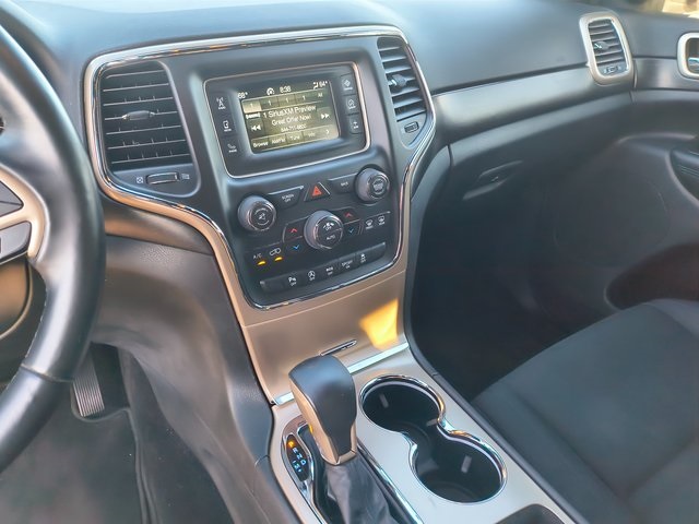 2017 Jeep Grand Cherokee Laredo photo 19