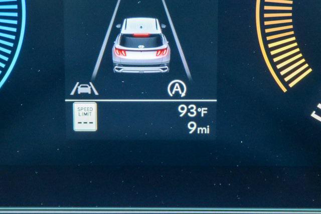 New 2025 Gray Hyundai SE FWD image 21