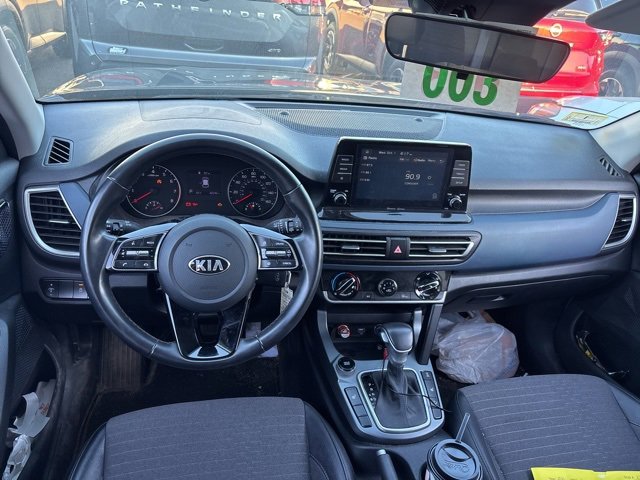 2021 Kia Seltos S photo 6
