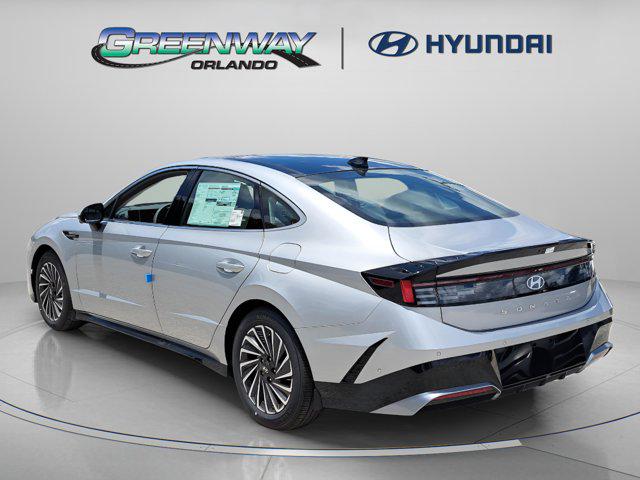 2025 Hyundai Sonata Hybrid Limited photo 3